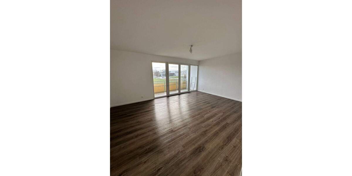 Etagenwohnung Waldsassen - 3 Zimmer, 75 m&sup2;, 525&euro; | Angebot:26273811
