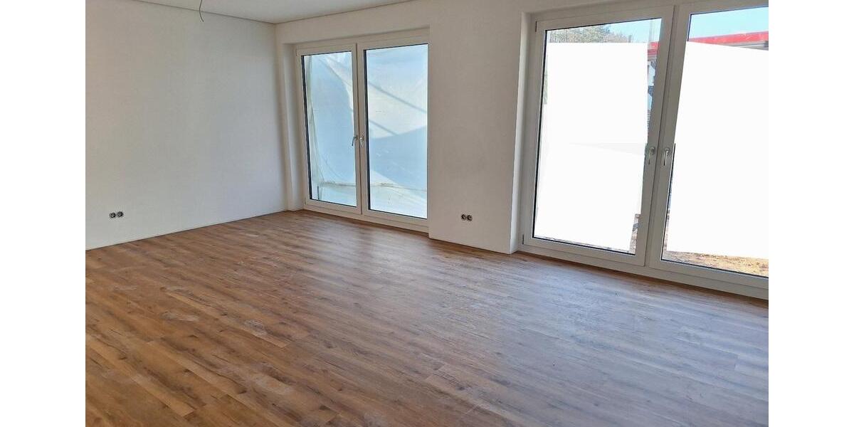 Ab 01.04.: Helle 2-Zi-Whg m. Westterrasse & E-Stellplätzen 2 zimmer