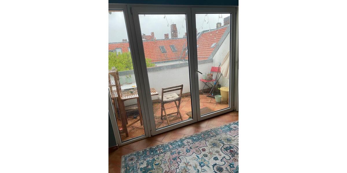 Dachgeschoßwohnung Berlin Neukölln - 4 Zimmer, 78 m&sup2;, 1.750&euro; | Angebot:26409229