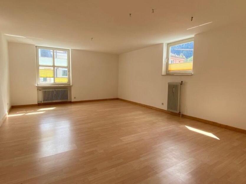Charmante 1-Zimmer-Wohnung mit separater Küche in zentraler Lage zimmer