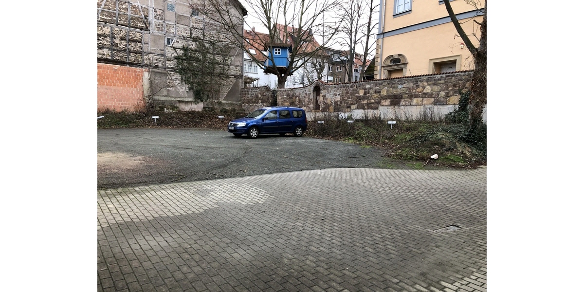 Geräumiges Ladengeschäft in der Querstrasse von Gotha - Gewerbeobjekt Gotha Gotha, Querstr. - Laden | Angebot:25107753