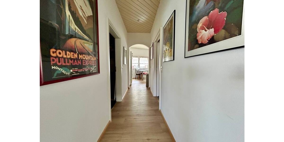 Einfamilienhaus Wehr - 2 Zimmer, 90 m&sup2;, 1.020&euro; | Angebot:26641688