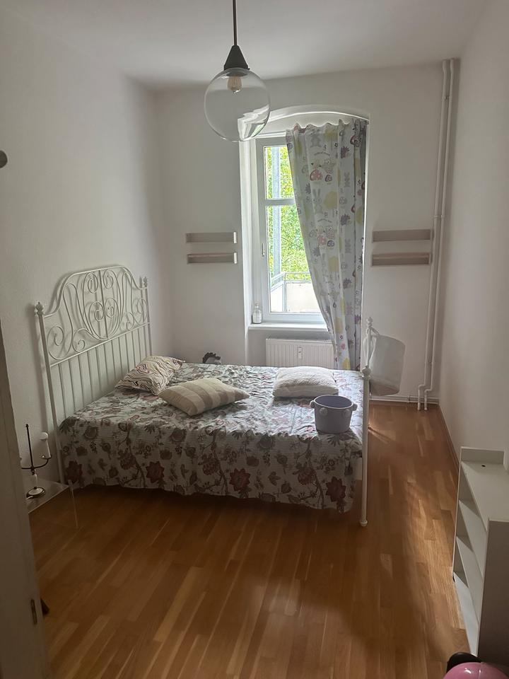 Zimmer zur Miete in 3-Zimmer-Wohnung in Mauerpark - ab 01.08.2025