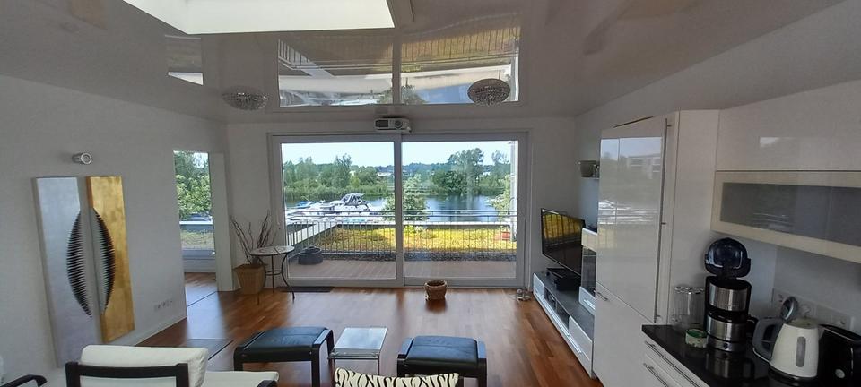 Penthouse-Wohnung am Yachthafen-Werder 3 zimmer