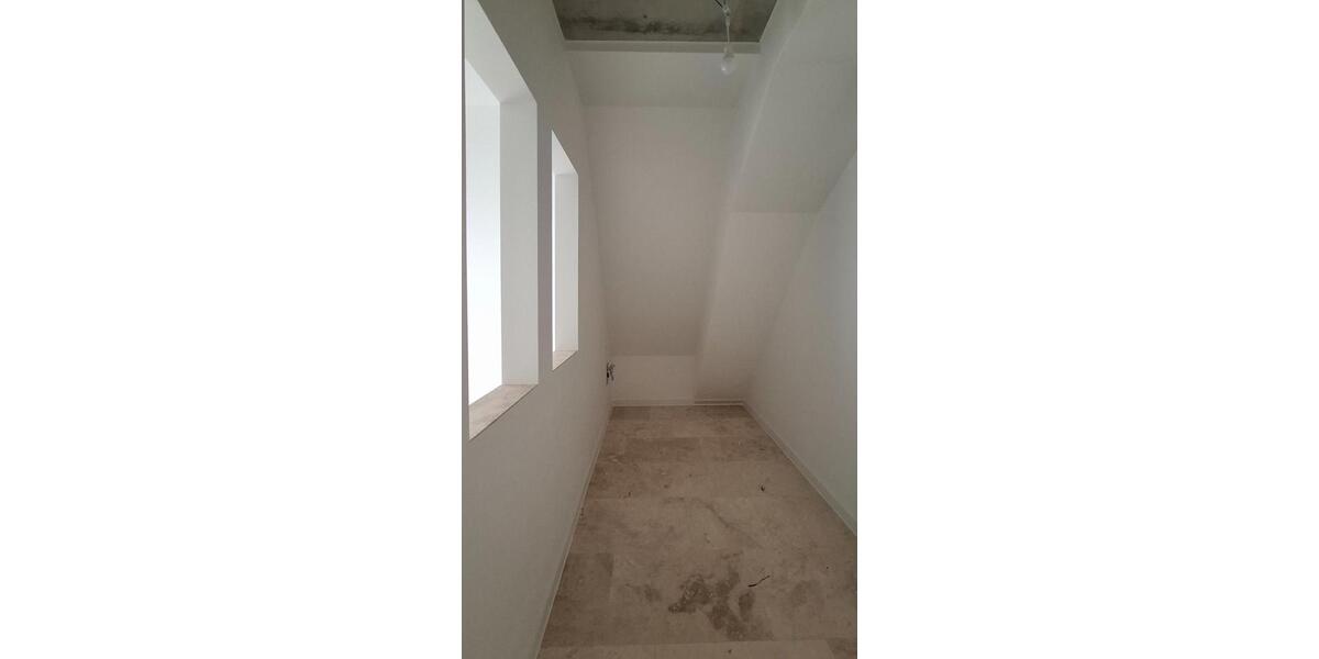 Dachgeschoßwohnung Goslar Jürgenohl - 5 Zimmer, 151 m&sup2;, 1.496&euro; | Angebot:24455960