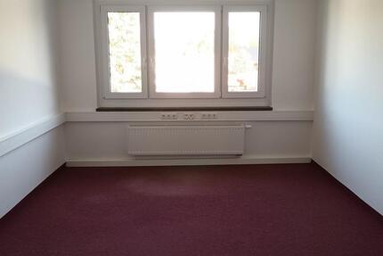 Gewerbeobjekt Hörselberg-Hainich Hainich - 400&euro; | Angebot:18250247