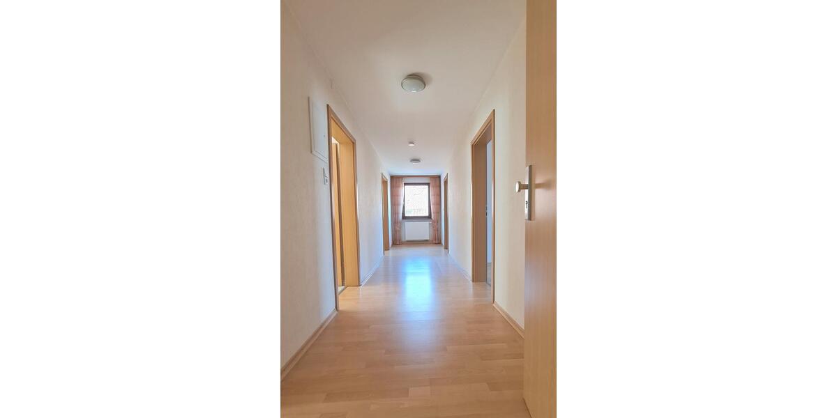 Etagenwohnung Hausach - 3 Zimmer, 101 m&sup2;, 930&euro; | Angebot:26516798