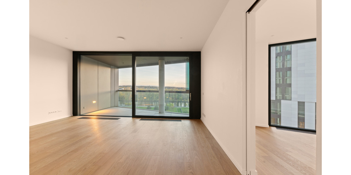 Etagenwohnung Frankfurt am Main Ostend - 2 Zimmer, 63 m&sup2;, 1.960&euro; | Angebot:25040072