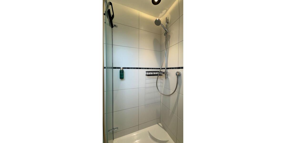Wohnen auf Zeit Bornheim - 2 Zimmer, 60 m&sup2;, 130&euro; | Angebot:26268326