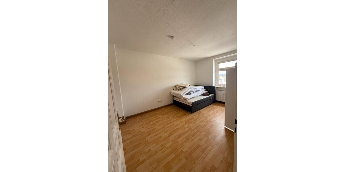 Etagenwohnung Eisenach - 4 Zimmer, 103 m&sup2;, 1.115&euro; | Angebot:26634651