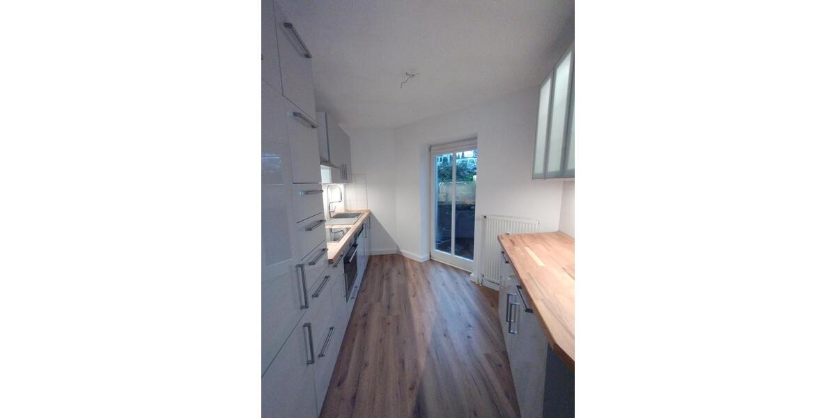 Erdgeschoßwohnung Hamburg Altona - 3 Zimmer, 121 m&sup2;, 2.825&euro; | Angebot:26689190