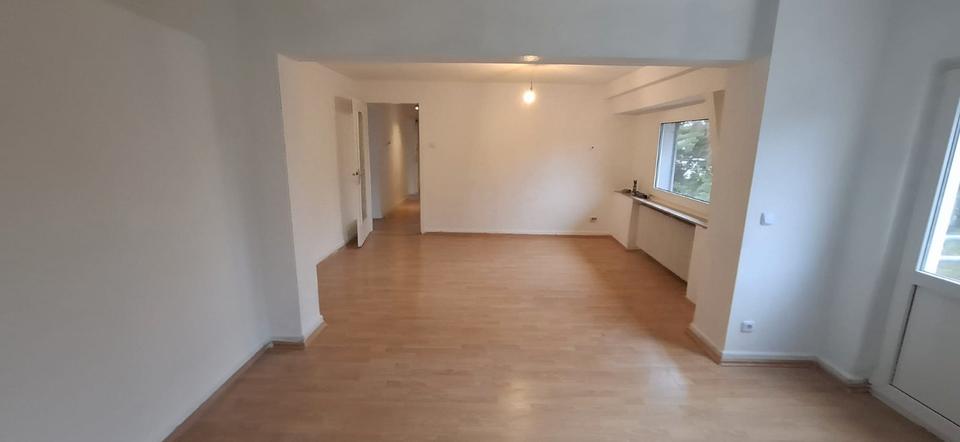 Etagenwohnung Köln Kalk - 3 Zimmer, 78 m&sup2;, 1.250&euro; | Angebot:26621365