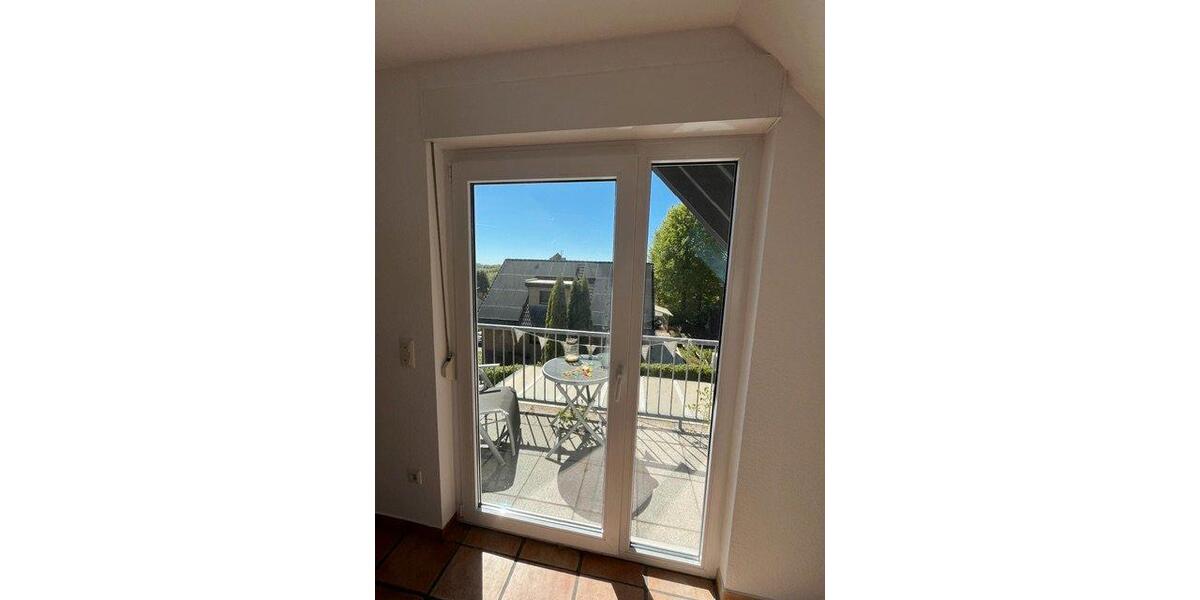 Etagenwohnung Overath - 2.5 Zimmer, 75 m&sup2;, 900&euro; | Angebot:26604530