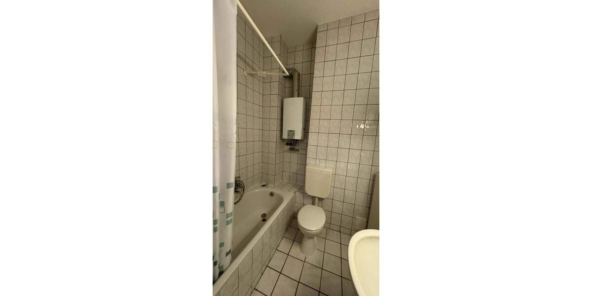 Etagenwohnung Saarbrücken Alt-Saarbrücken - 2 Zimmer, 65 m&sup2;, 490&euro; | Angebot:24389886