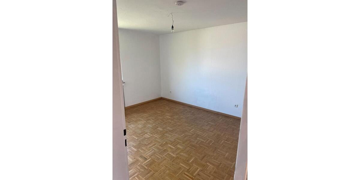 Etagenwohnung Extertal - 3 Zimmer, 78 m&sup2;, 430&euro; | Angebot:26231187