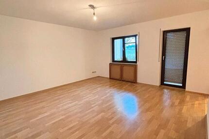 Wohnung Edenkoben - 1 Zimmer, 83 m&sup2;, 975&euro; | Angebot:24744203