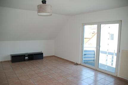 Einliegerwohnung DG Bad ArolsenHelsen zimmer