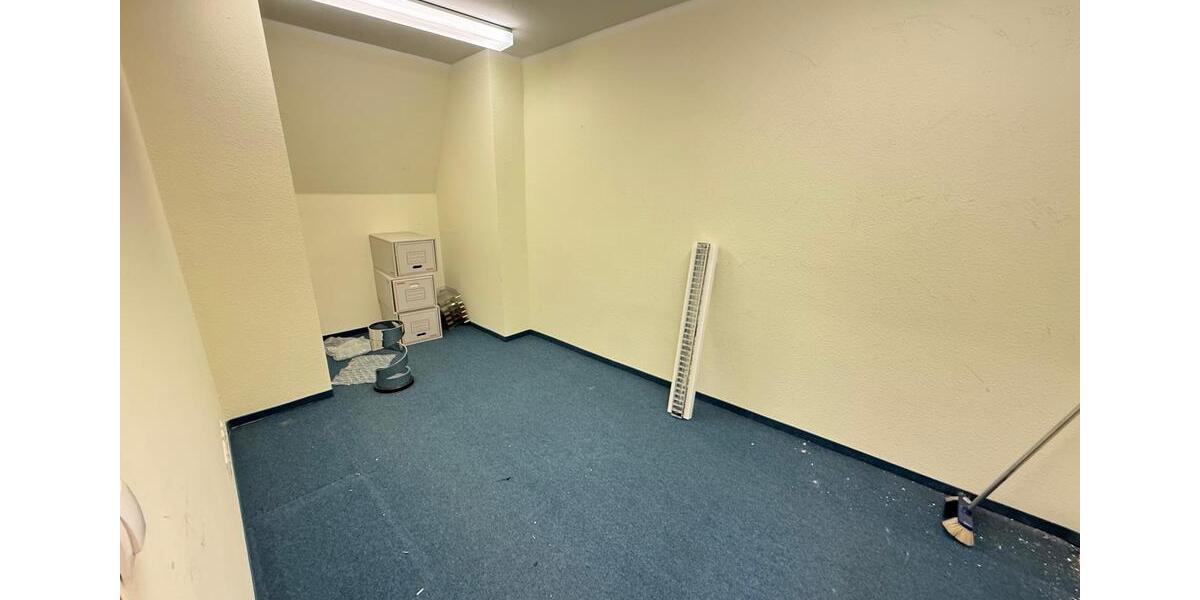 Gewerbeobjekt Magdeburg - 1.350&euro; | Angebot:23404157