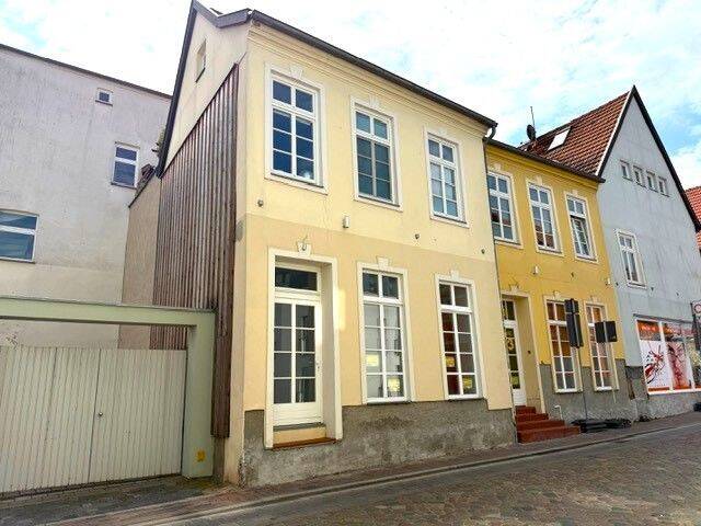 Gewerbeobjekt Güstrow - 1 Zimmer, 32 m&sup2;, 320&euro; | Angebot:24114849
