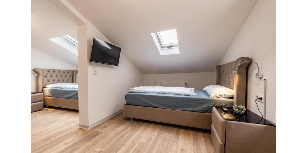 Einfamilienhaus Bremen Blockland - 8 Zimmer, 250 m&sup2;, 50&euro; | Angebot:25523882