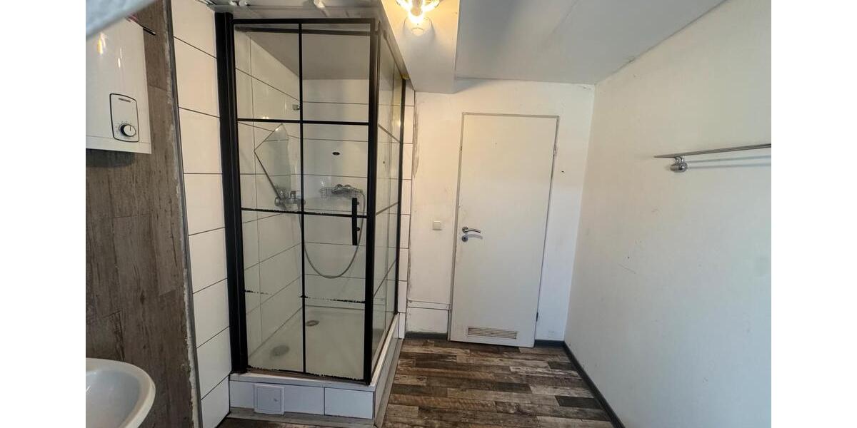 Dachgeschoßwohnung Alsdorf - 1 Zimmer, 1 m&sup2;, 425&euro; | Angebot:25909283