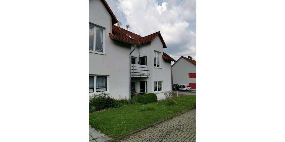 Etagenwohnung Neustadt - 2 Zimmer, 50 m&sup2;, 375&euro; | Angebot:25796304