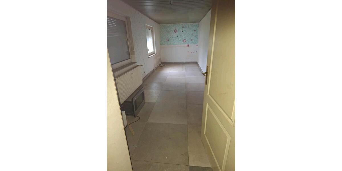Erdgeschoßwohnung Gelsenkirchen Gelsenkirchen-West - 3 Zimmer, 70 m&sup2;, 530&euro; | Angebot:26650141