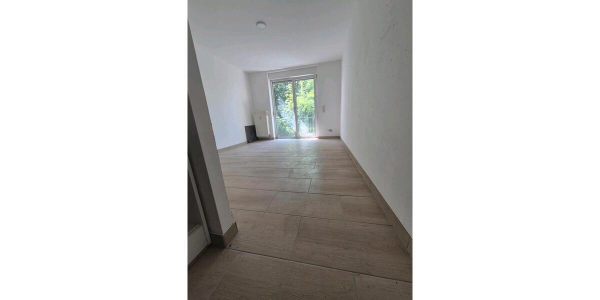 Etagenwohnung Ludwigshafen am Rhein Parkinsel - 1 Zimmer, 28 m&sup2;, 650&euro; | Angebot:26491073
