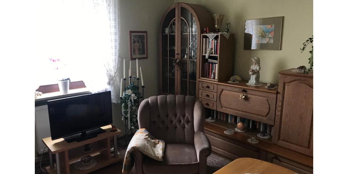 Günstige möblierte Wohnung für liebevolle Frau 2 zimmer