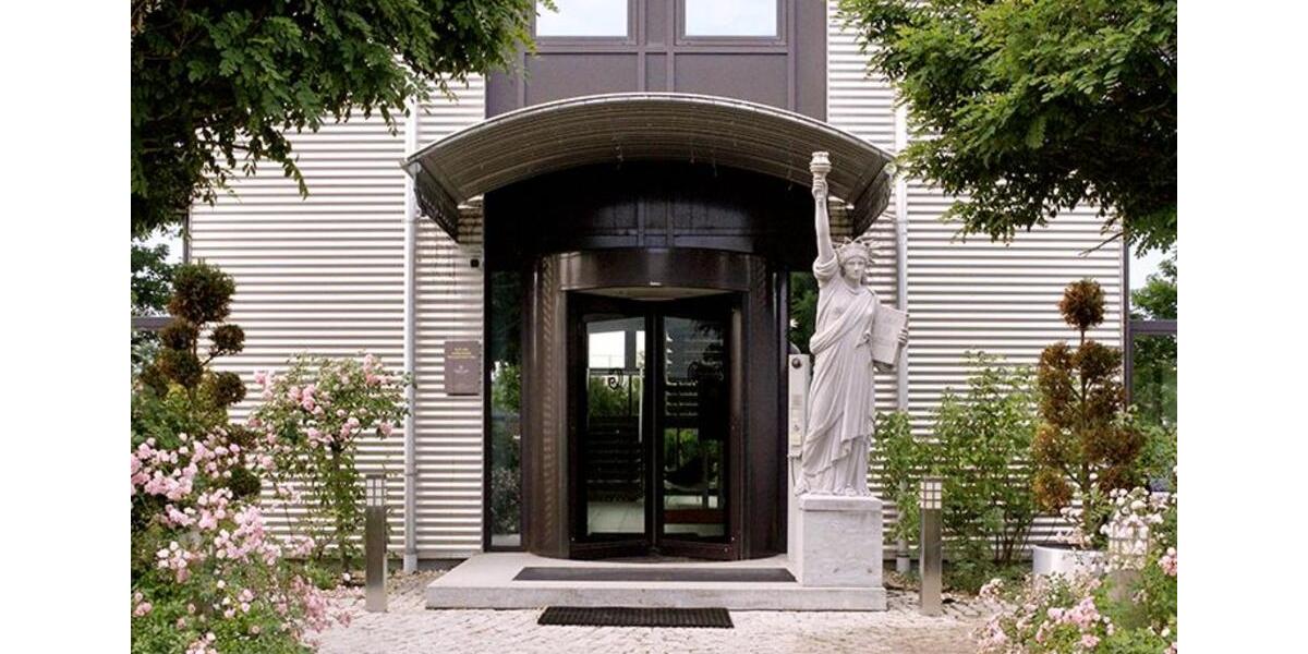 Wunderschöne Büroflächen in atemberaubendem Ambiente zimmer
