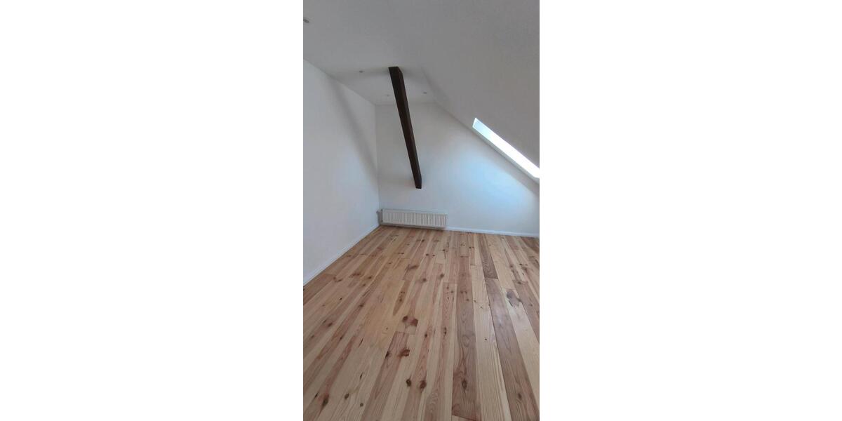 Etagenwohnung Hage - 2 Zimmer, 98 m&sup2;, 900&euro; | Angebot:20657947