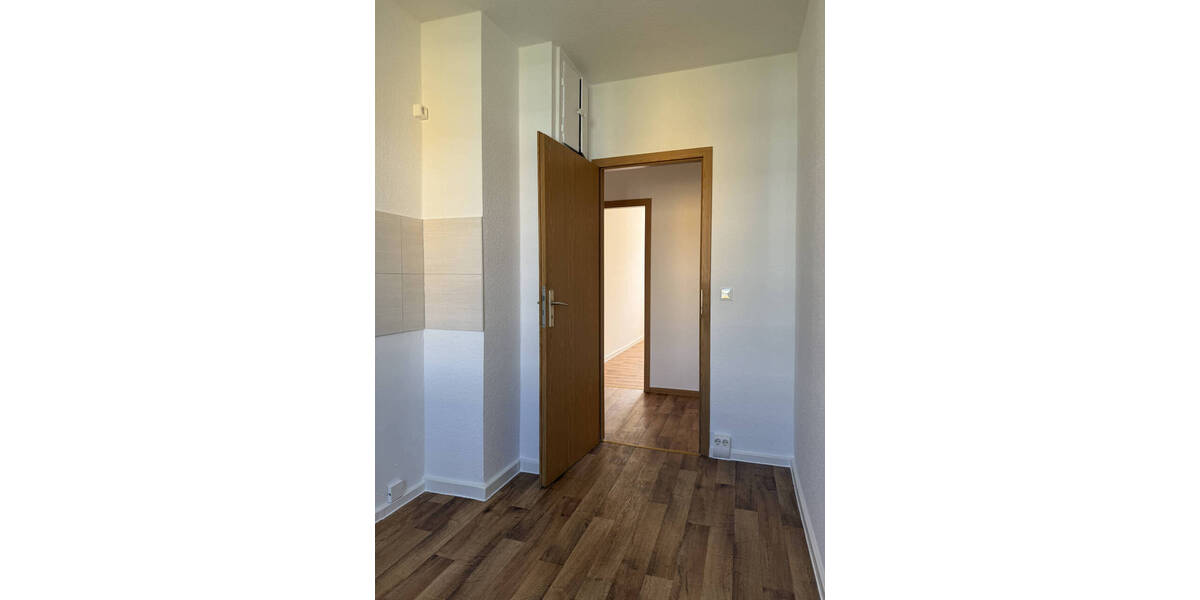Etagenwohnung Bad Dürrenberg - 3 Zimmer, 60 m&sup2;, 382&euro; | Angebot:26450229