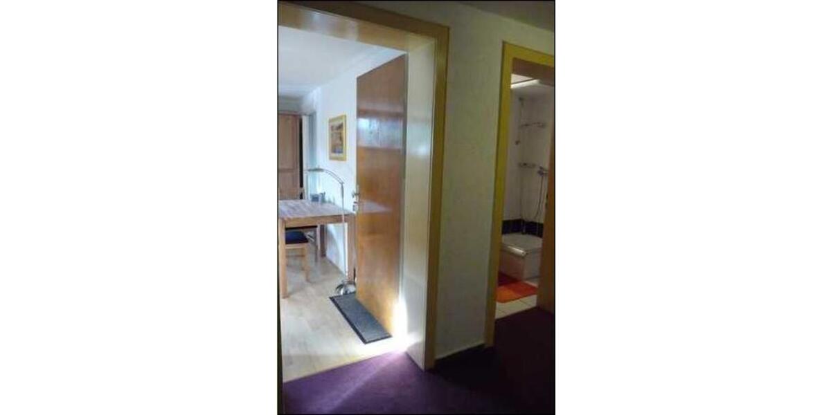 Etagenwohnung Hildesheim - 1 Zimmer, 33 m&sup2;, 330&euro; | Angebot:24979517