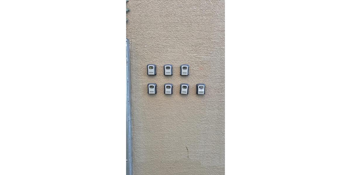 Wohnen auf Zeit Bielefeld Heepen - 11 Zimmer, 15 m&sup2;, 20&euro; | Angebot:26019216