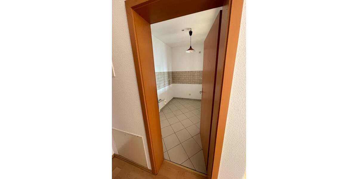 Rudolstadt Schloßstraße 2 Raum Wohnung mit Balkon und Tiefgaragen 2 zimmer