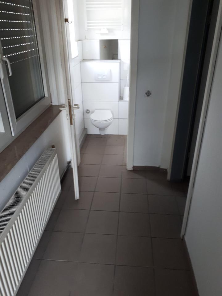 Halle Lagerhalle Kalthalle Freifläche Hamm Rathenaustraße zimmer