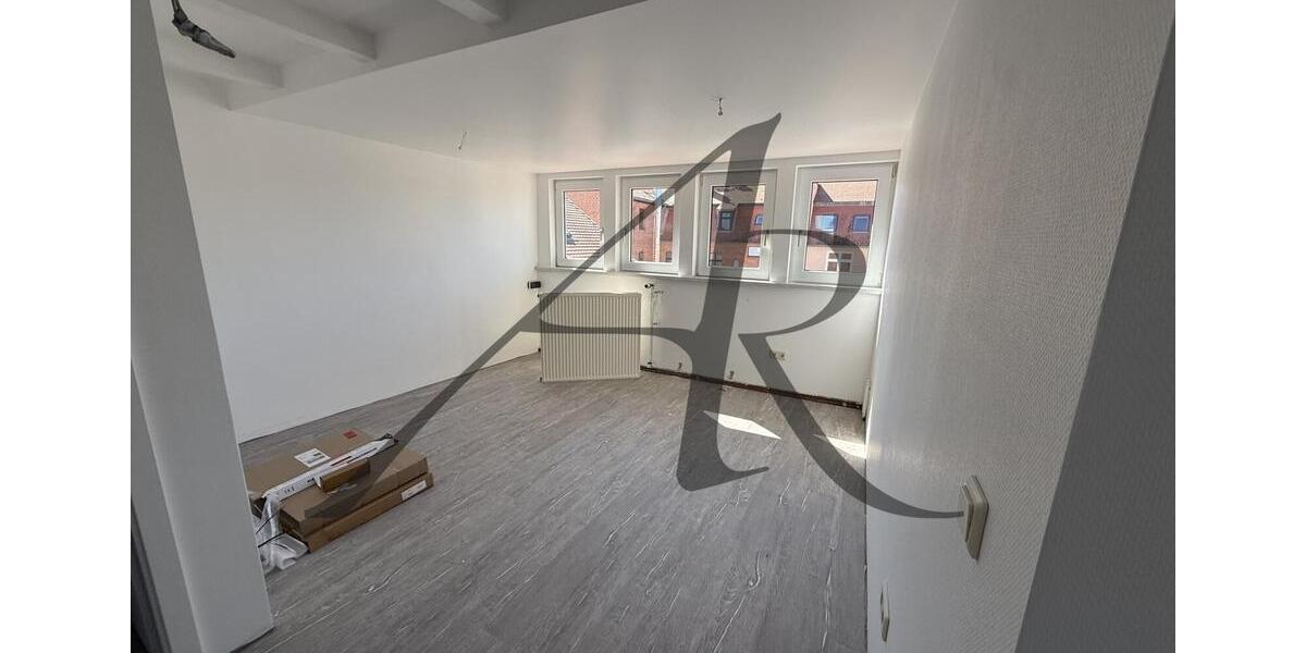 Etagenwohnung Tangerhütte - 3 Zimmer, 80 m&sup2;, 630&euro; | Angebot:23471110