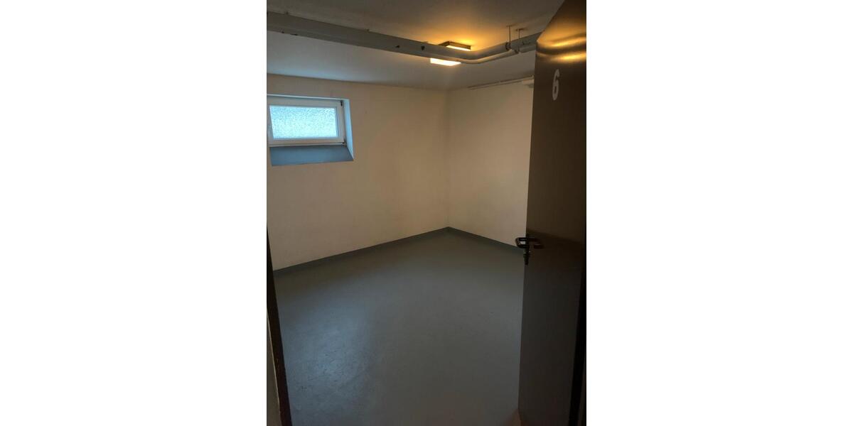 Dachgeschoßwohnung Rotenburg an der Fulda - 3 Zimmer, 95 m&sup2;, 780&euro; | Angebot:25864757