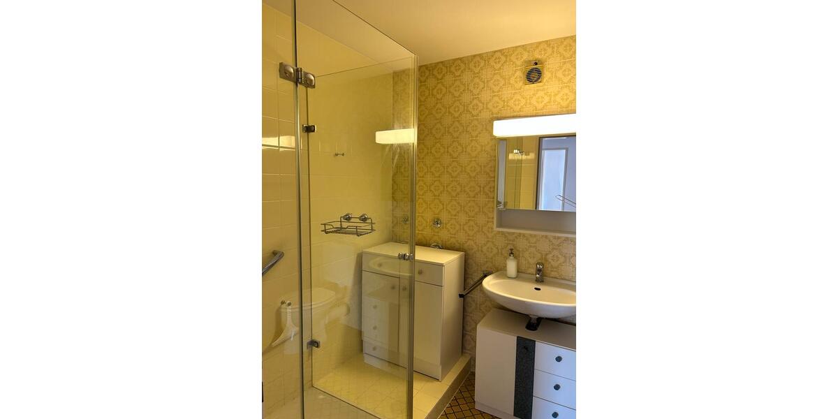 Hochparterre Lörrach - 2 Zimmer, 65 m&sup2;, 1.100&euro; | Angebot:26449307