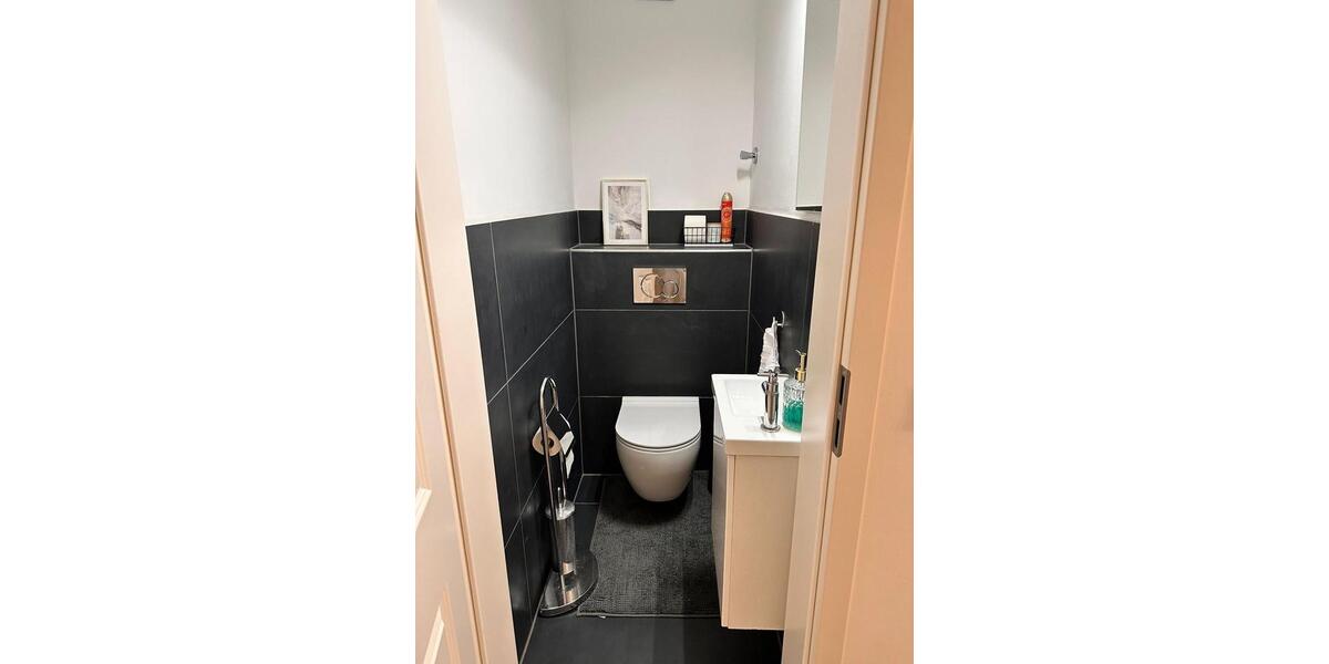 Etagenwohnung Duisburg Duisburg-Mitte - 4.5 Zimmer, 85 m&sup2;, 905&euro; | Angebot:26605395