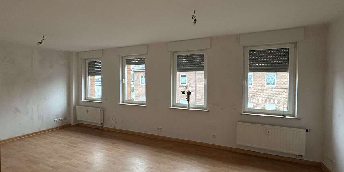 Etagenwohnung Duisburg Rheinhausen - 3 Zimmer, 80 m&sup2;, 595&euro; | Angebot:26497524