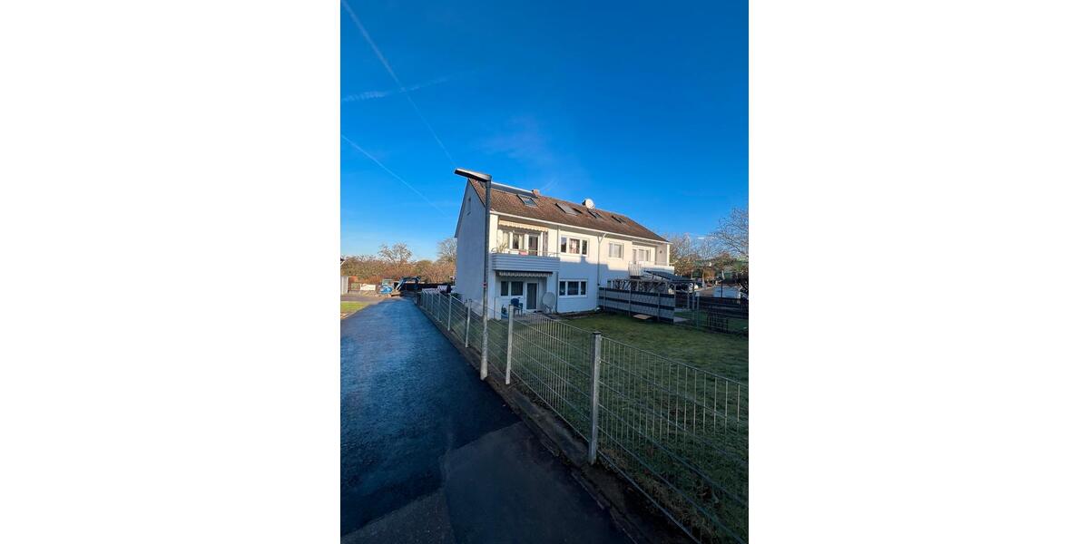 Dachgeschoßwohnung Öhringen - 2 Zimmer, 32 m&sup2;, 600&euro; | Angebot:24855429