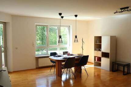Wohnen auf Zeit in Augsburg 1.950 € 3 zimmer