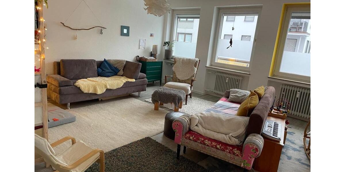Erdgeschoßwohnung Siegen - 3 Zimmer, 119 m&sup2;, 990&euro; | Angebot:25904651
