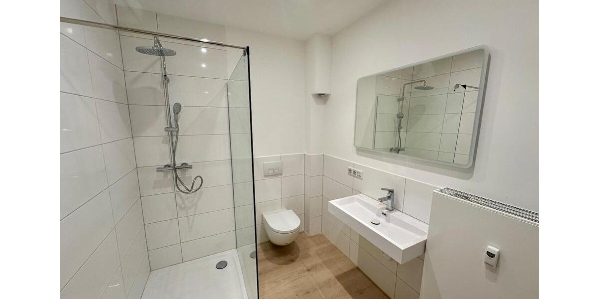 Stilvolle 2-Zi-Wohnung mit gehobener Innenausstattung + Balkon 2 zimmer