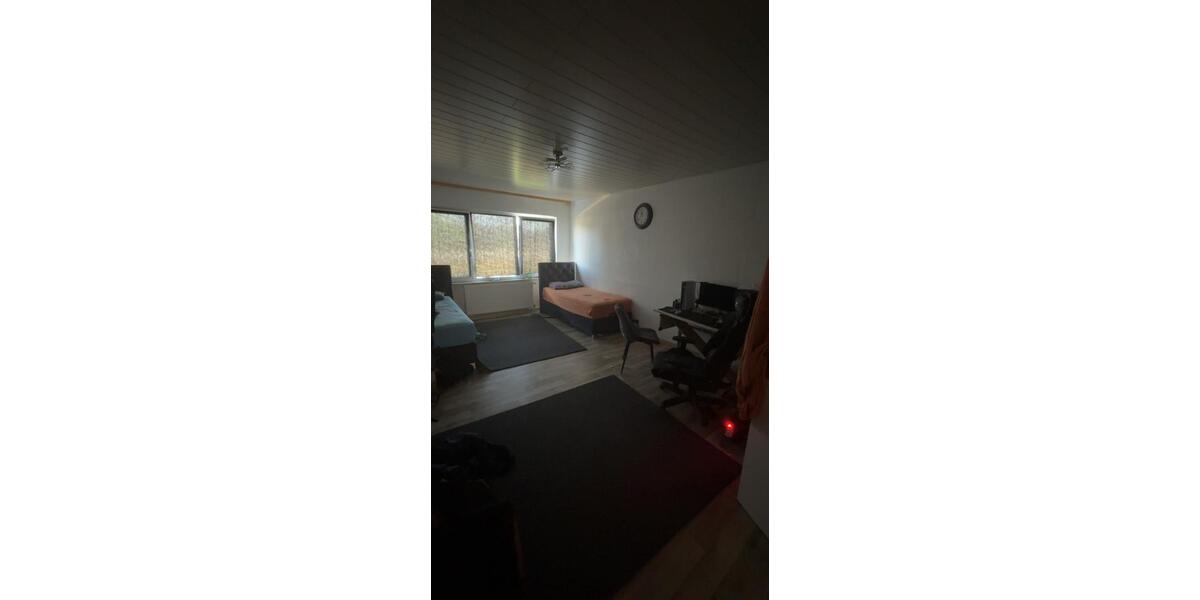 Etagenwohnung Bad Oeynhausen - 4 Zimmer, 110 m&sup2;, 1.000&euro; | Angebot:26507428