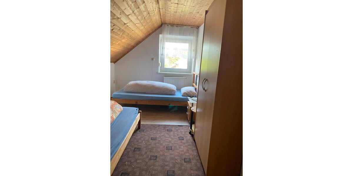 Wohnen auf Zeit Abensberg - 4 Zimmer, 110 m&sup2;, 20&euro; | Angebot:25901310