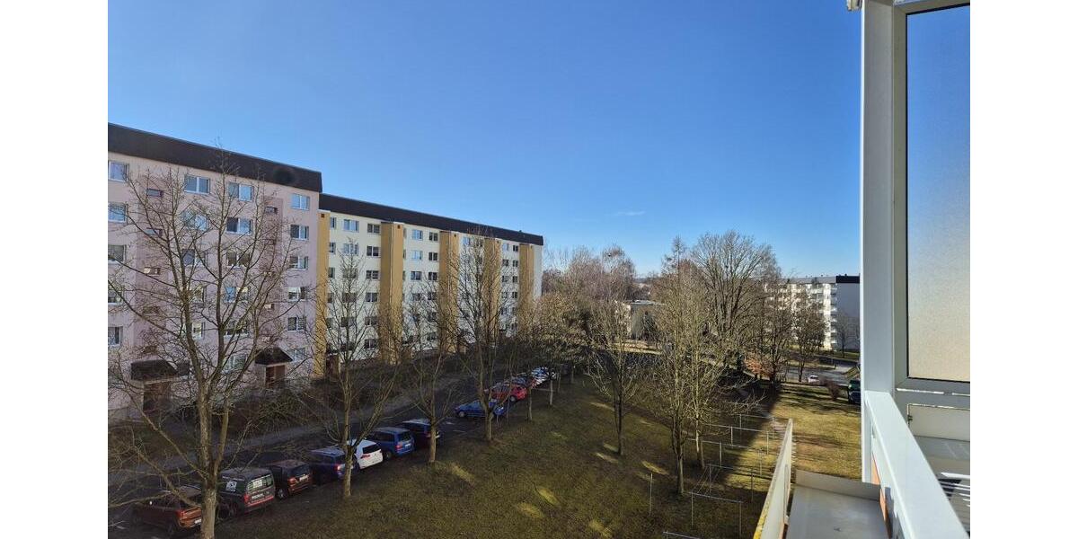 Etagenwohnung Oberlungwitz - 1 Zimmer, 40 m&sup2;, 276&euro; | Angebot:25906104