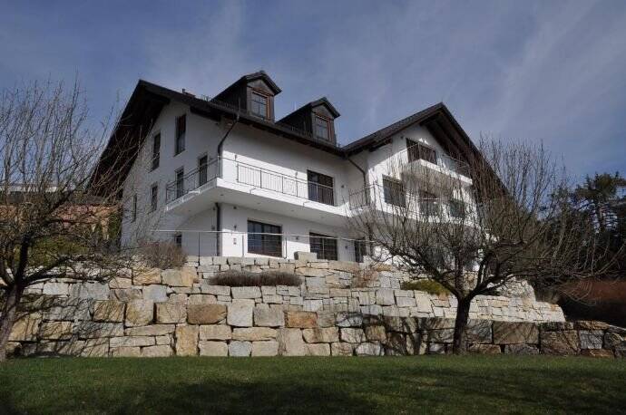 Einfamilienhaus Berg Allmannshausen - 1 Zimmer, 515 m&sup2;, 9.900&euro; | Angebot:25700128