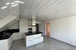 Dachgeschoßwohnung Buttenheim - 4 Zimmer, 119 m&sup2;, 1.200&euro; | Angebot:26561819